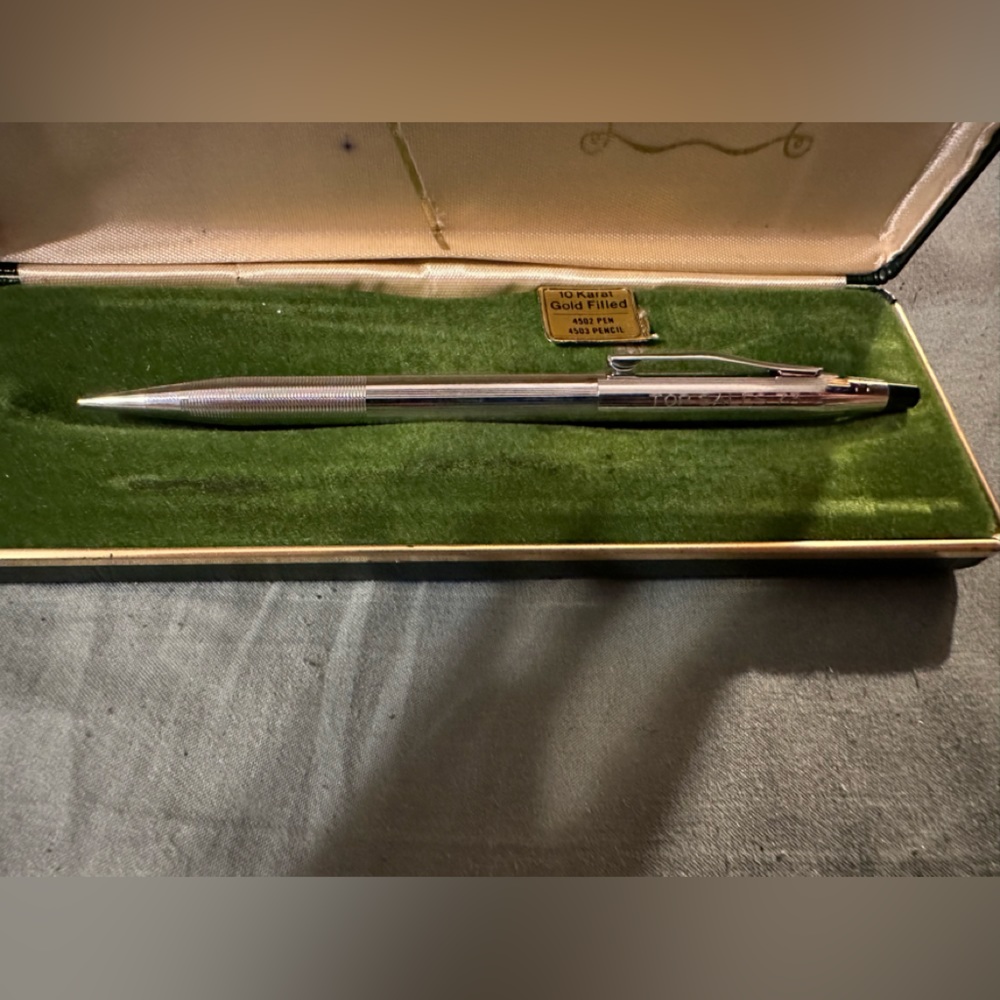 Vintage Cross Chrome Silver Century Mechanical Pencil In Green Case HAS ENGRAVIN - Picture 2 of 6